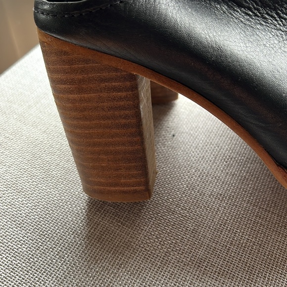 Dolce Vita Black Buckle Booties - Picture 6 of 7